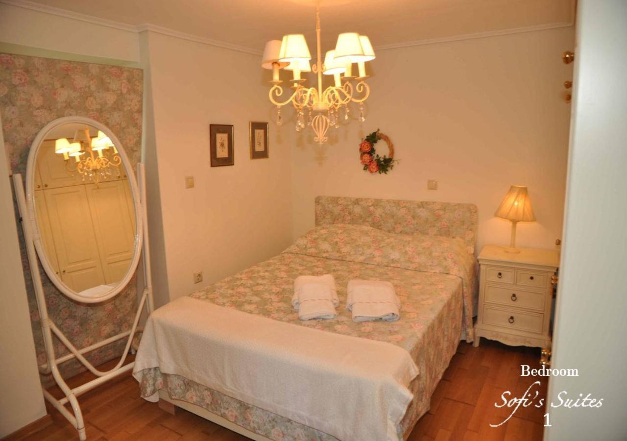 Sofi'S Suites Andros Bagian luar foto